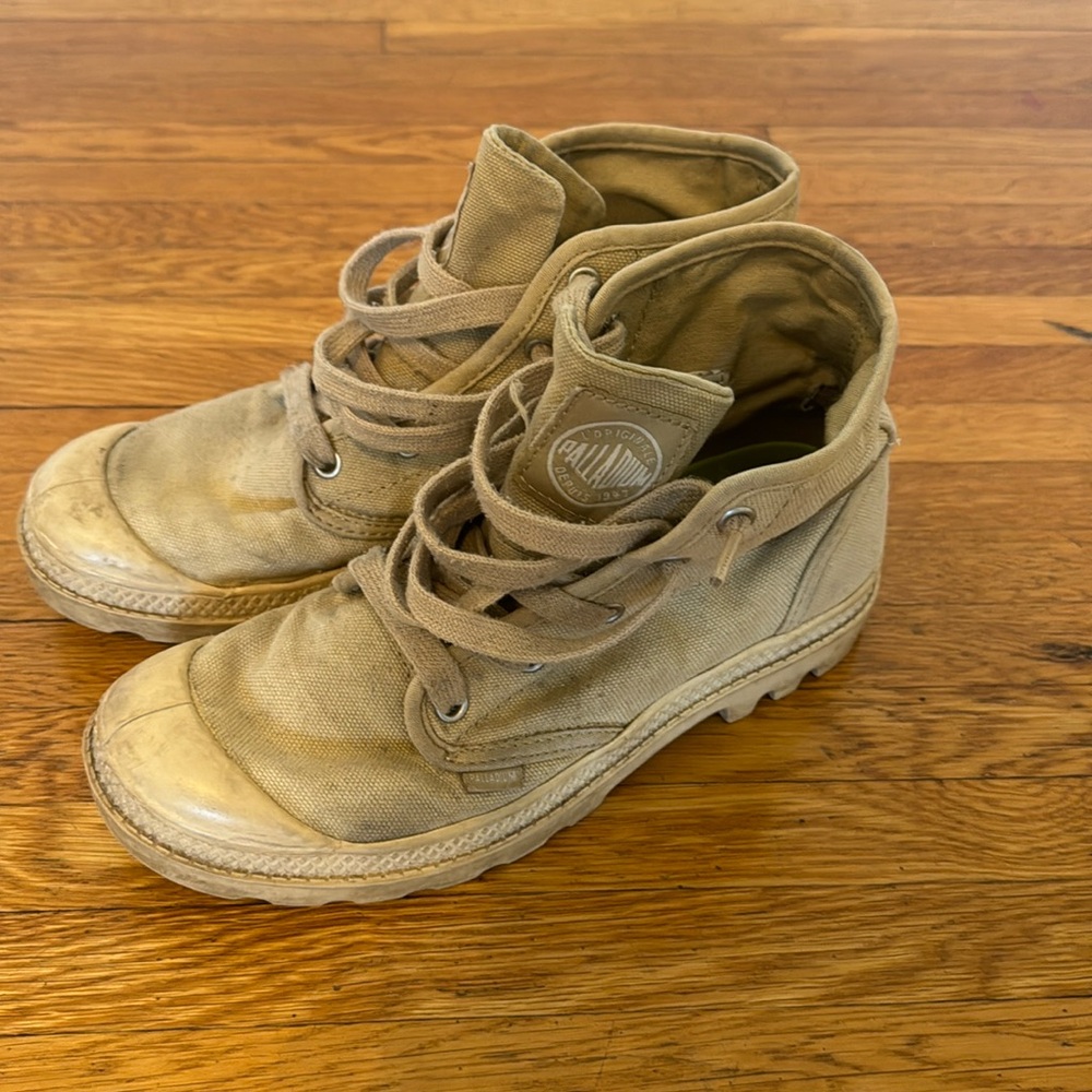 Palladium shoes